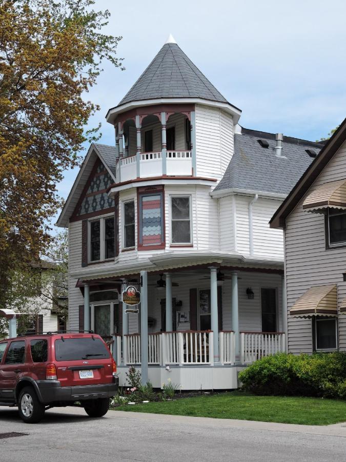 Bondy House Bed & Breakfast Amherstburg Dış mekan fotoğraf